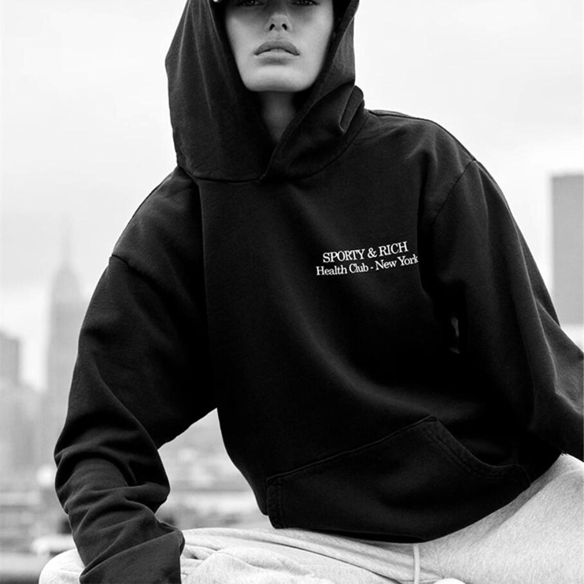 Health Club New York Letters P – Street Fashion New York recenzja i cena