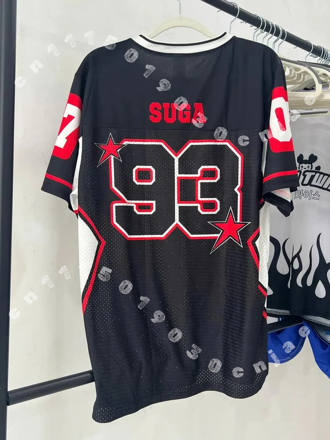 Koszulka inspirowana koszulką  – Street Fashion Kpop recenzja i cena