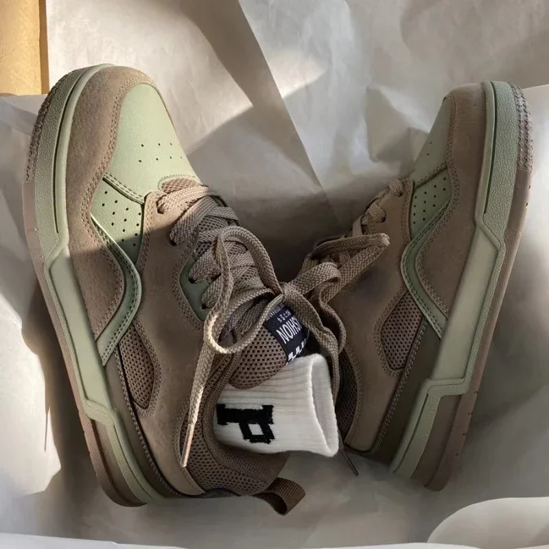 Męskie sneakersy w stylu vinta – Street Fashion Walk recenzja i cena