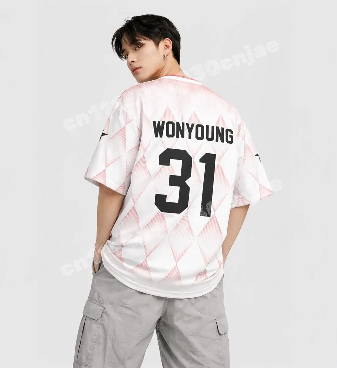 Kpop IVE Yujin 01 Koszulka spo – Street Fashion Kpop recenzja i cena